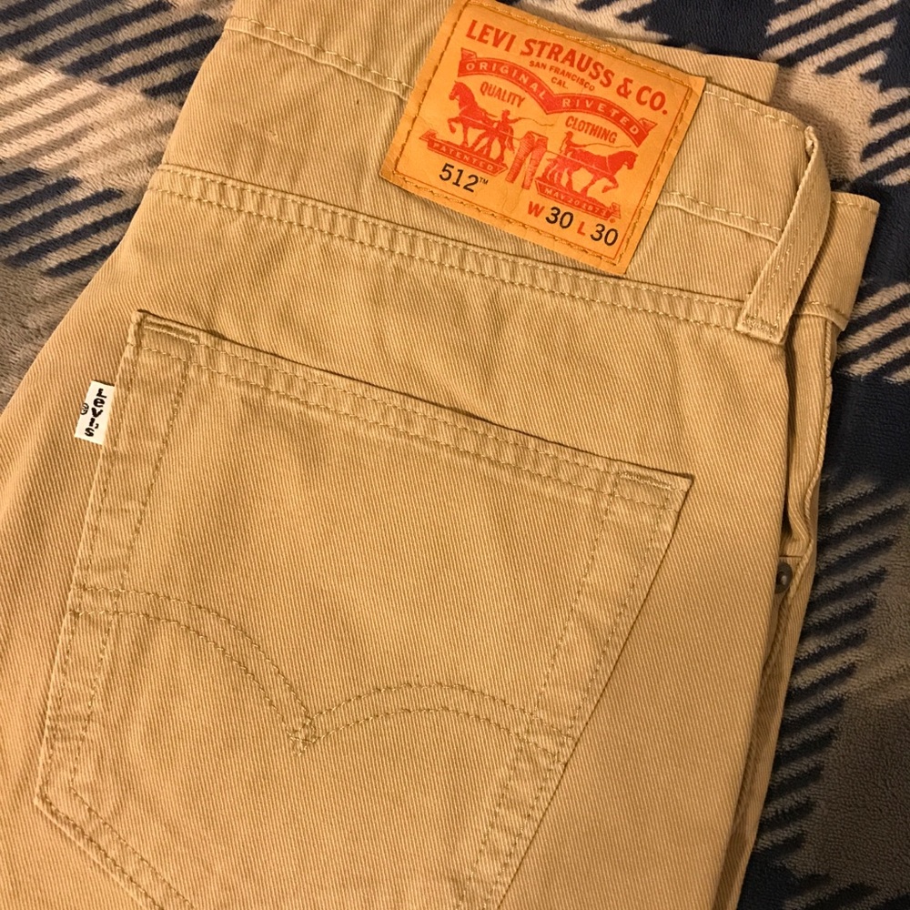 30x30 Levi’s jeans